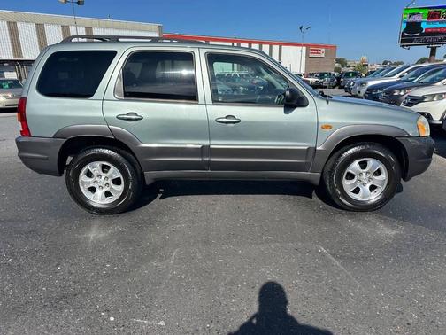 2003 Mazda Tribute ES V6 4WD 4dr SUV