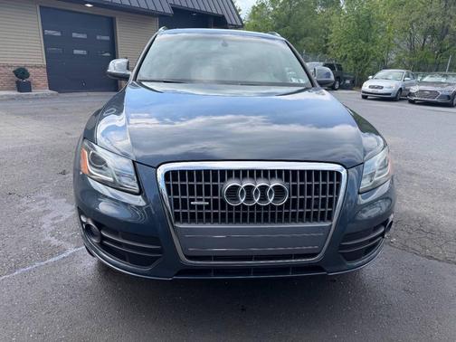 Gray 2011 Audi Q5 Premium Plus