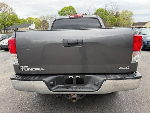 2011 Toyota Tundra Grade