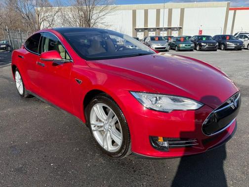 2013 Tesla Model S Base