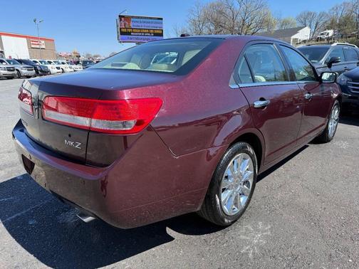 2011 Lincoln MKZ Base