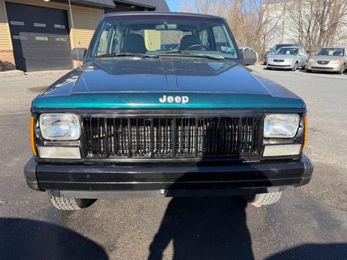 1995 Jeep Cherokee SE 4WD