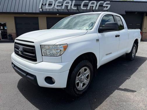 White 2010 Toyota Tundra Grade