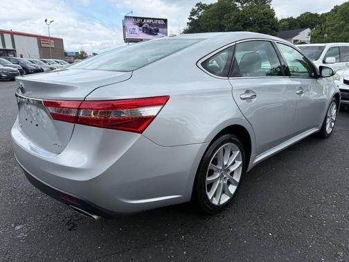 Silver 2013 Toyota Avalon XLE Touring