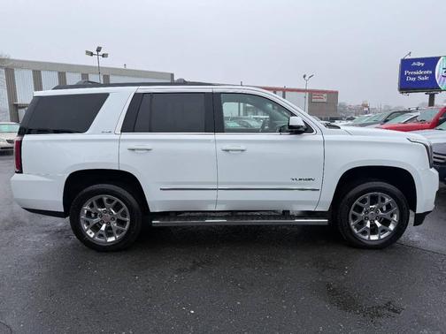 2017 GMC Yukon SLE