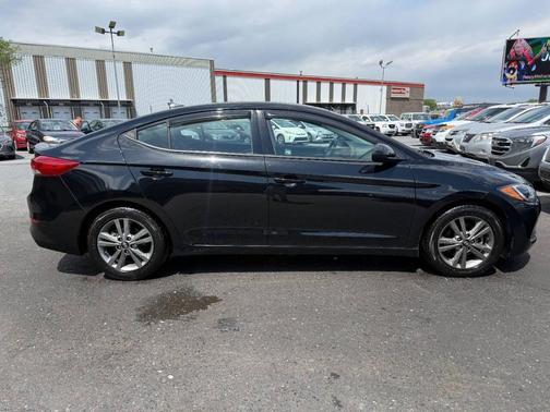 Black 2018 Hyundai ELANTRA Value Edition