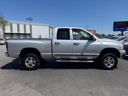 Bright Silver Metallic Clearcoat 2006 Dodge Ram 2500 SLT/TRX