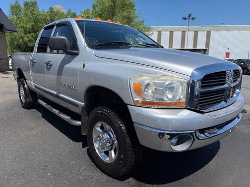 Bright Silver Metallic Clearcoat 2006 Dodge Ram 2500 SLT/TRX