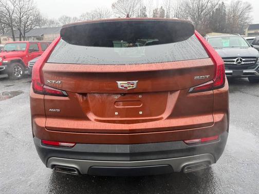 2019 Cadillac XT4 Premium Luxury