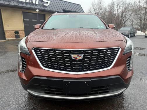 2019 Cadillac XT4 Premium Luxury