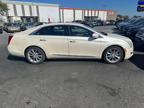2013 Cadillac XTS Luxury