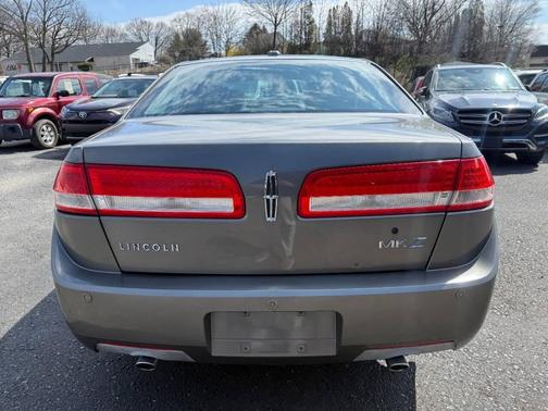2012 Lincoln MKZ Base