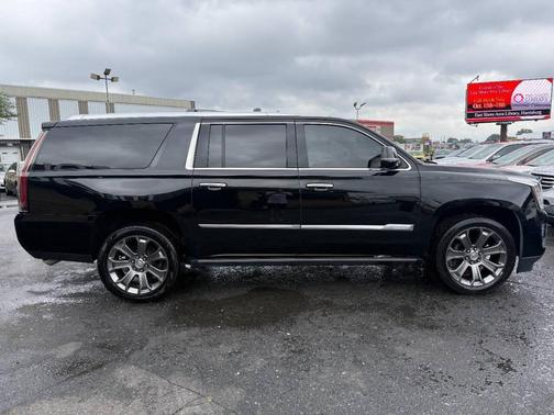 2016 Cadillac Escalade ESV Platinum