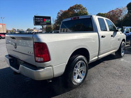 2017 RAM 1500 Express