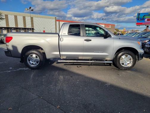 2012 Toyota Tundra Grade