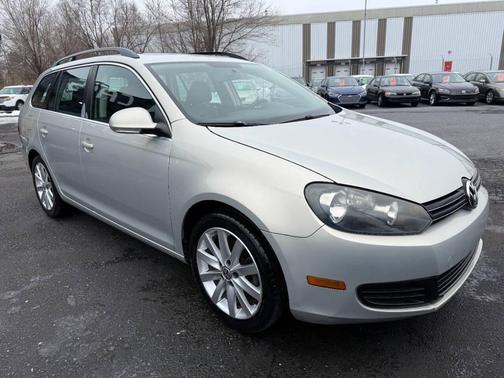 2011 Volkswagen Jetta SportWagen SE