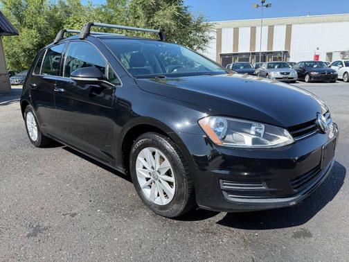 Black 2016 Volkswagen Golf TSI S 4-Door