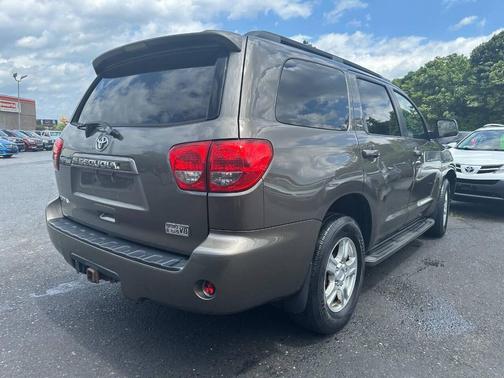 2008 Toyota Sequoia SR5