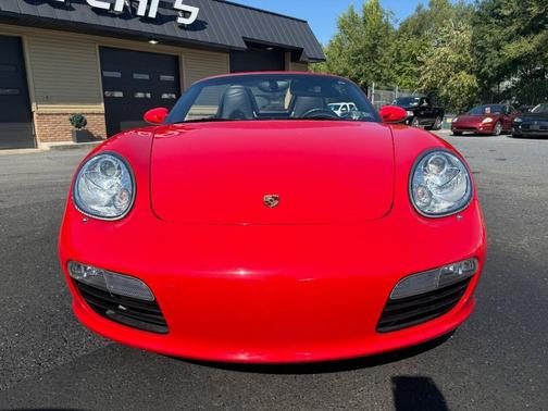 2005 Porsche Boxster Base 2dr Roadster