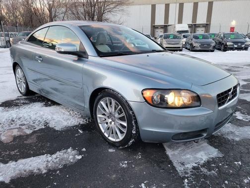 2008 Volvo C70 T5