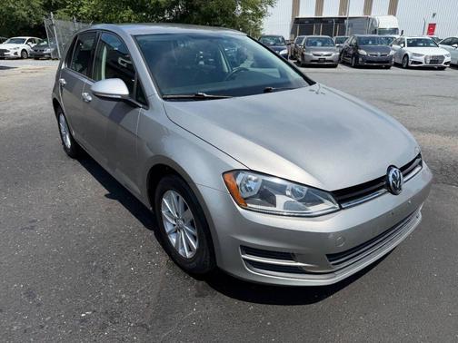 Silver 2015 Volkswagen Golf Auto TSI S