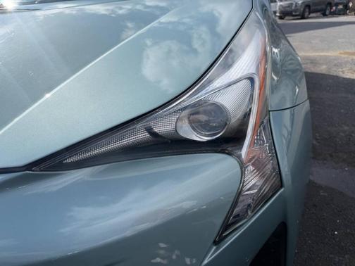 2018 Toyota Prius Two