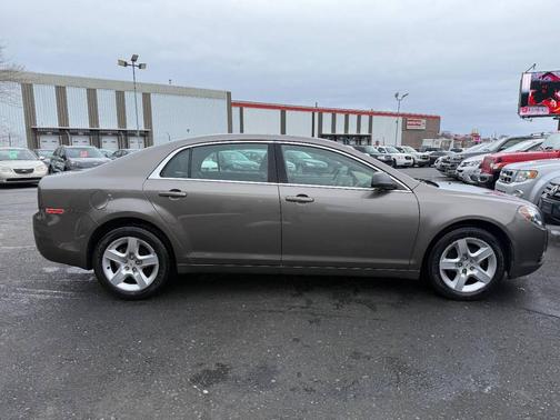 2012 Chevrolet Malibu LS