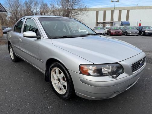 2004 Volvo S60 2.5T