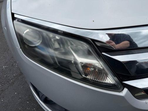 Silver 2010 Ford Fusion SE