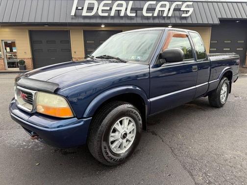 2003 GMC Sonoma SLS 3dr Extended Cab 4WD SB