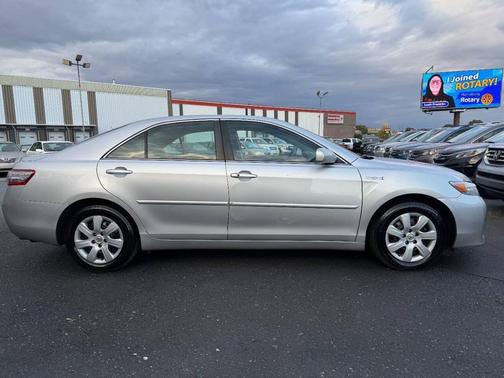 2010 Toyota Camry Hybrid Base