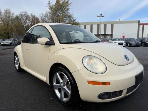 2007 Volkswagen New Beetle 2.5