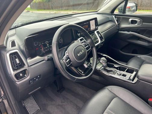 2022 Kia Sorento SX