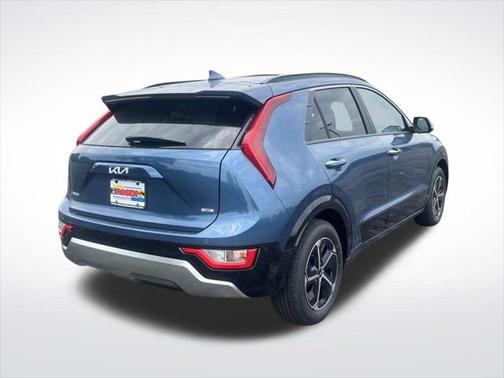 2025 Kia Niro SX