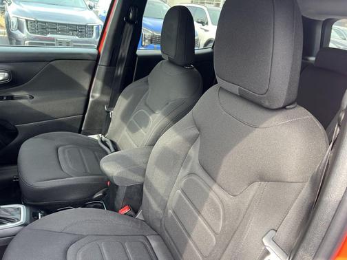 2019 Jeep Renegade Latitude