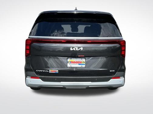 2026 Kia Carnival Hybrid LXS