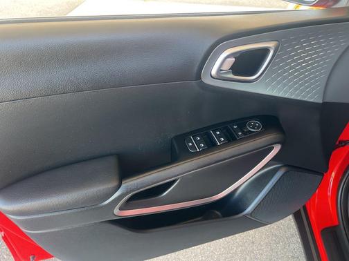 2023 Kia Soul S