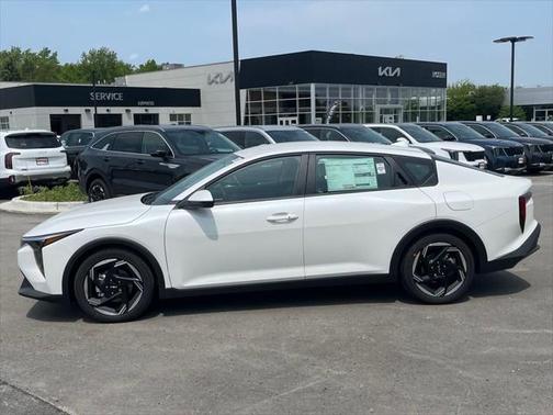 2025 Kia K4 EX