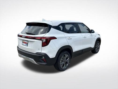 2025 Kia Seltos LX