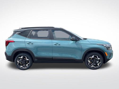 Pluton Blue/Black Roof 2026 Kia Seltos S