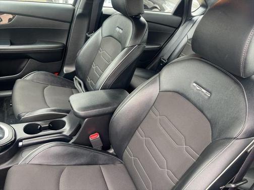 2020 Kia Forte GT-Line