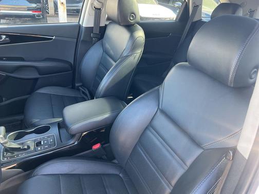 2020 Kia Sorento SX