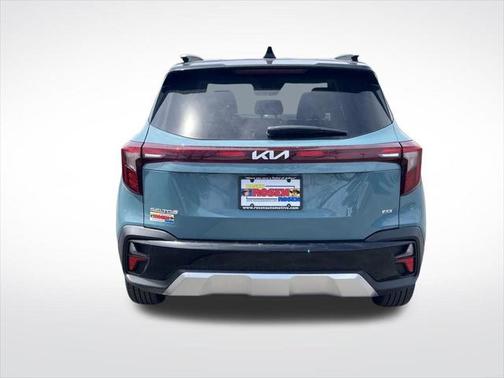 2025 Kia Seltos S
