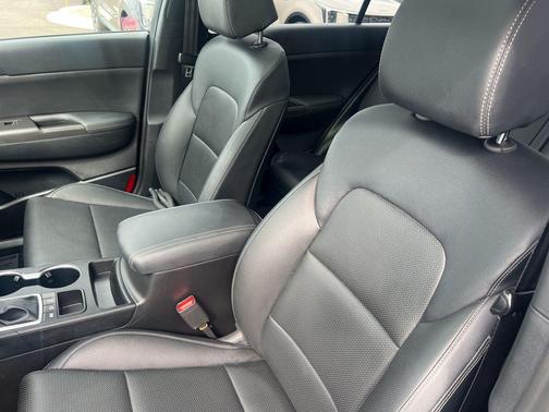 2020 Kia Sportage S