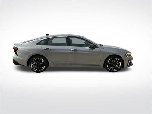 2025 Kia K5 GT