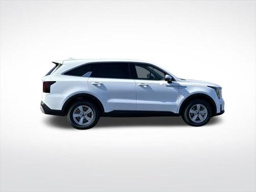2025 Kia Sorento LX