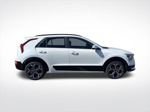 2025 Kia Niro Touring