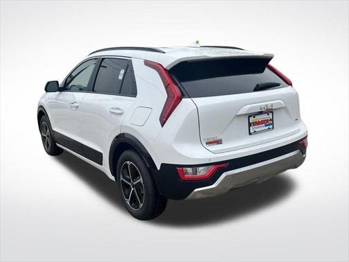 2025 Kia Niro SX