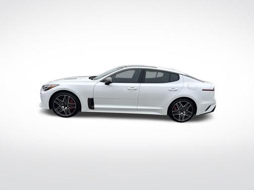 2022 Kia Stinger GT2