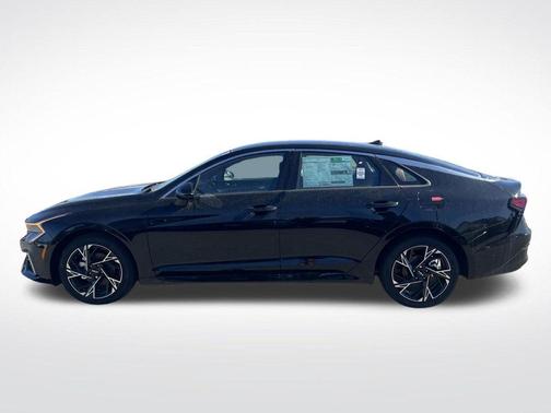 Aurora Black Pearl 2026 Kia K5 GT-Line FWD